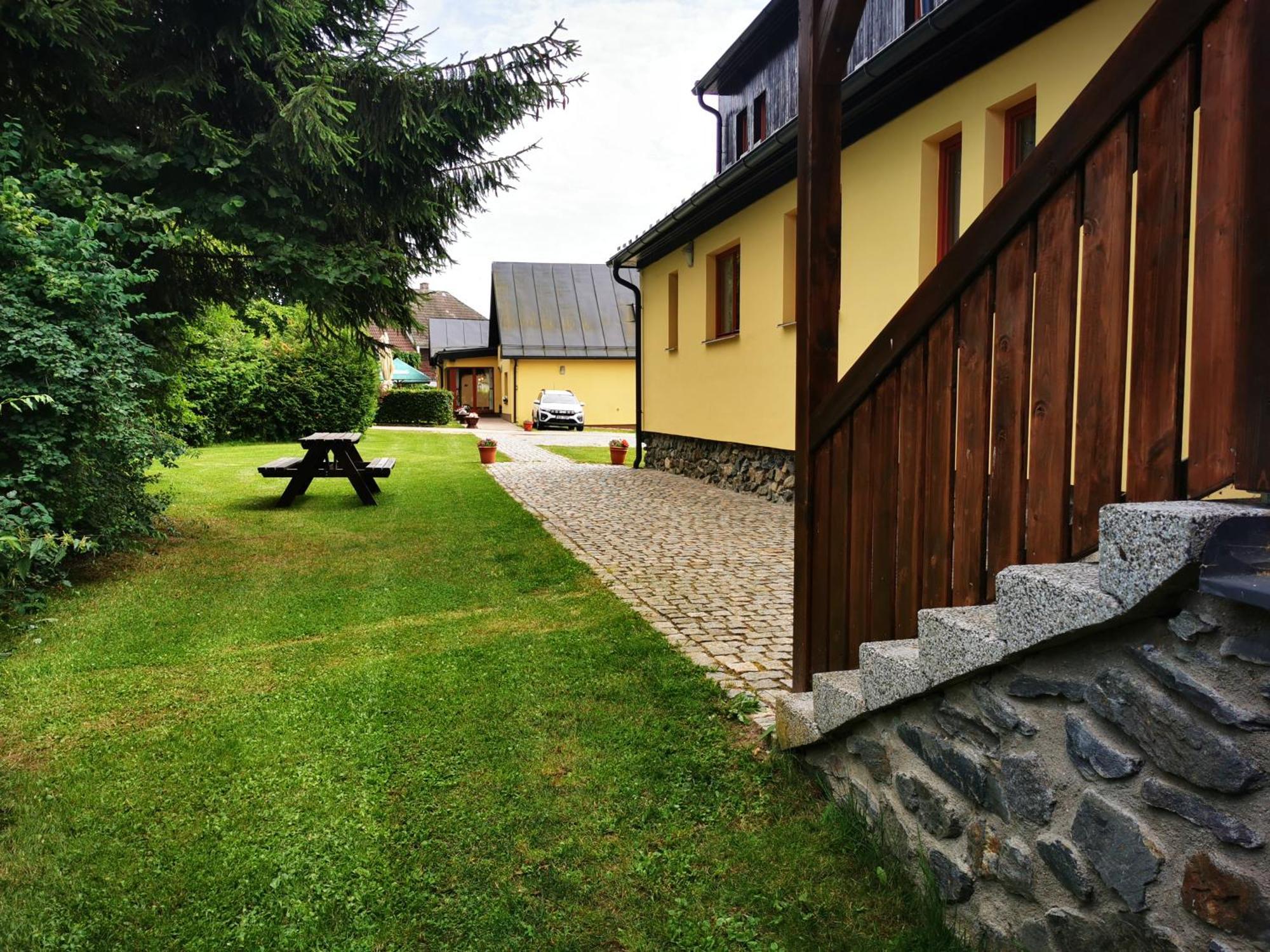 Penzion Kovarov Frymburk Bagian luar foto